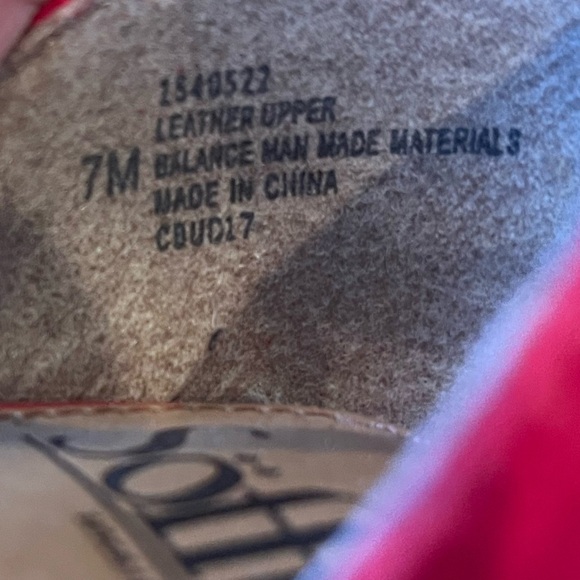 Sofft Red Suede Heels Pumps Leather Upper - Women’s 7 - Picture 5 of 6